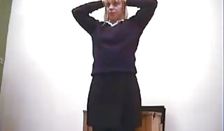 Busty Ana Beatriz جوردی پورن آن خروس را کار می کند