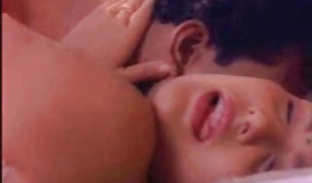آماتور بالغ Busty توسط دو نفر استفاده می شود سکس جوردی پسرک معروف