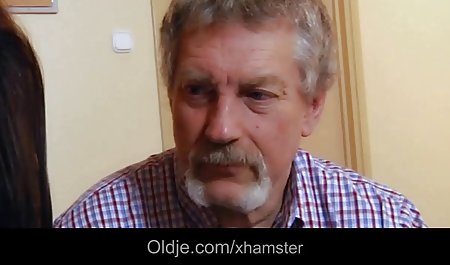 دومیناتریکس برده خود را دانلود فیلم های سکسی جوردی مجازات می کند