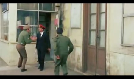 زن و شوهر عالی در حال نشان دانلود فیلم سکسی جوردی جدید دادن جلوی دوربین هستند